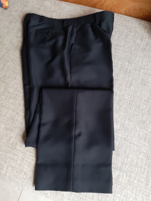 Spodnie czarne garnitur 170 slim włoskie kupione w Tkmaxx