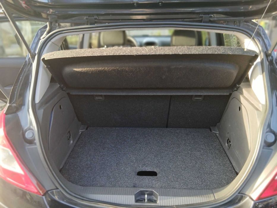 Opel corsa D (1.3 CDTI)