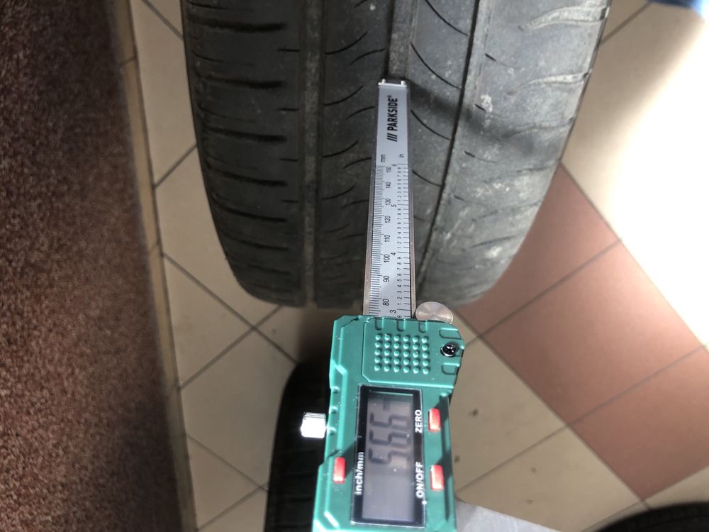 Citroen felgi 4x108  16 stalowe z oponami