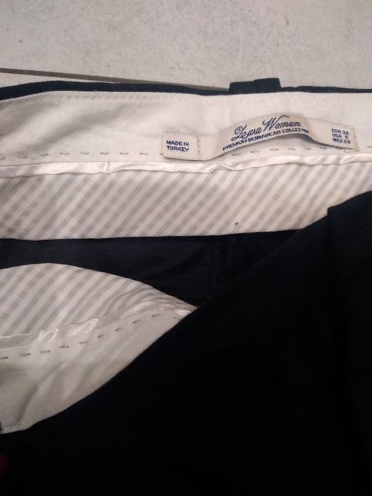 Fajne eleganckie spodnie Zara rozm M