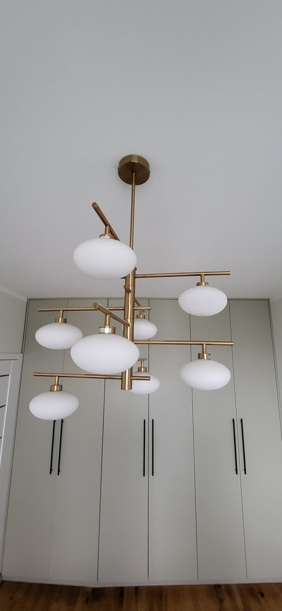 Lampa wisząca złota 8 kul