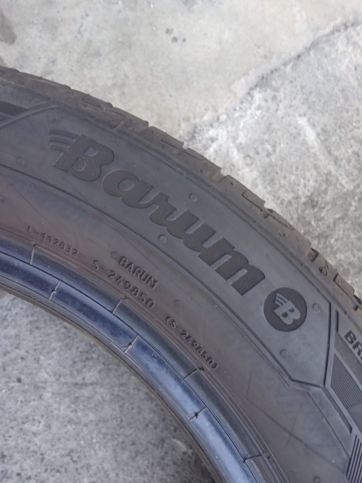 Pneus 195/55/R16 Barum