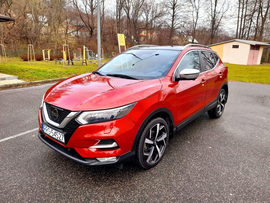 Nissan Qashqai 1.6 turbo benzyna, Mały przebieg, Bogata opcja