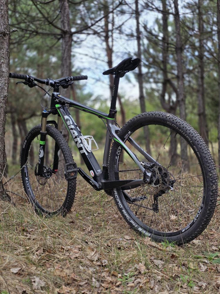 Горный велосипед Giant XTC Carbon 29” L