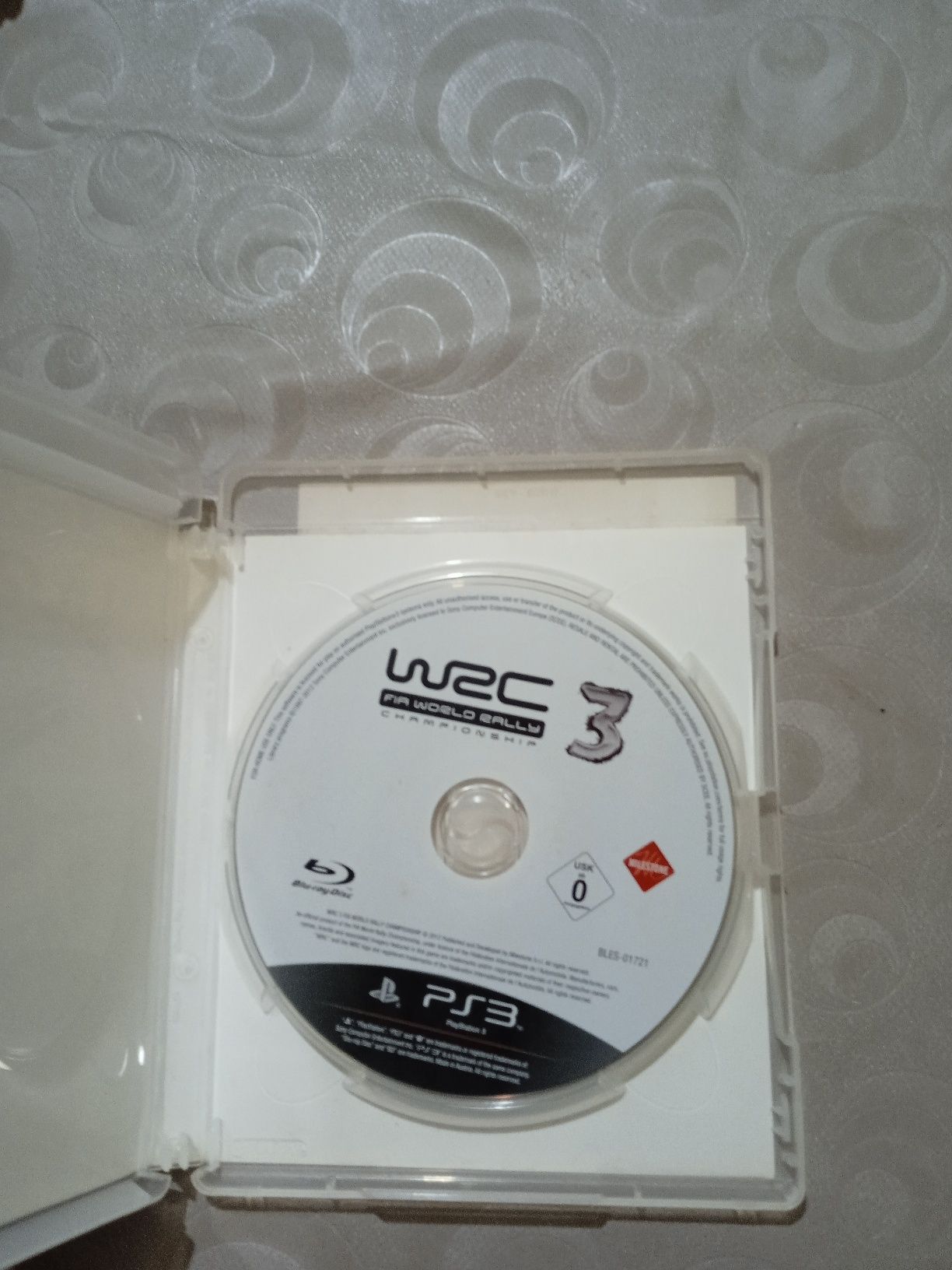 PS 3 (usada) sem comandos com os jogos WSC 3 e GTA 4 incluído