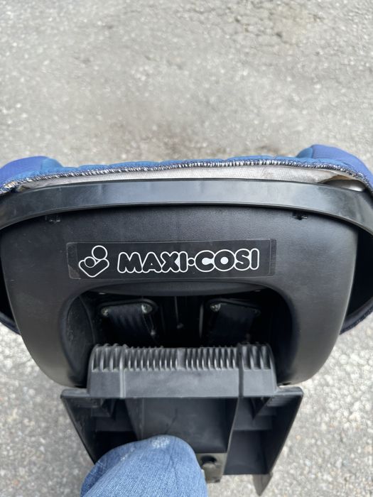 Дитяче автокрісло MAXI-COSI