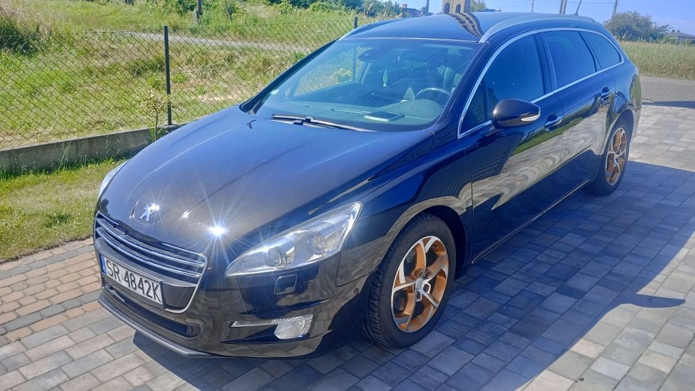 Peugeot 508 SW .