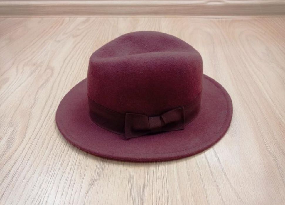 Капелюх від  H&M