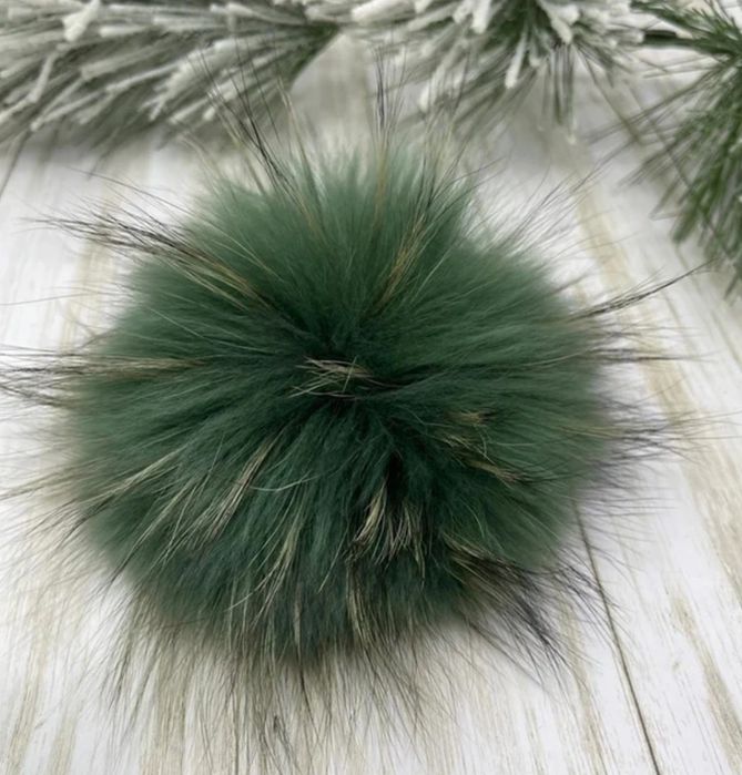 Pompony z futra naturalnego duże do czapki szaliki