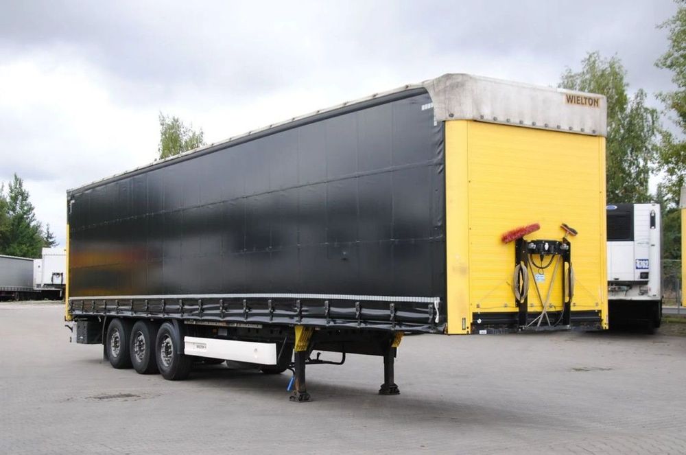 Wielton Podnoszona oś, SAF  Podnoszona oś, podnoszony dach, SAF, zabudowa Varios, nowa plandeka