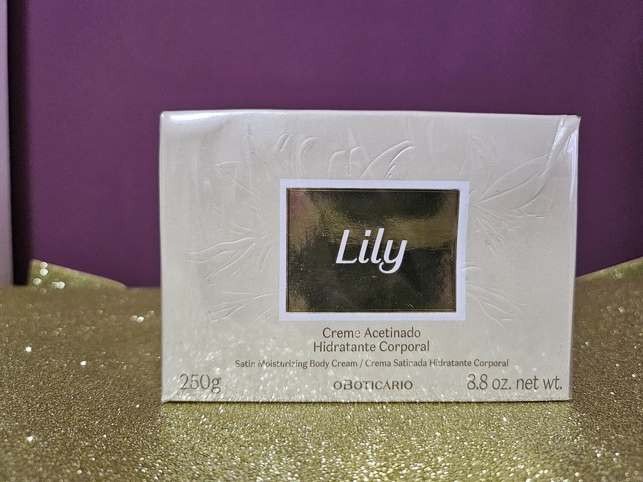 Creme Hidratante Acetinado Lily, 250g
