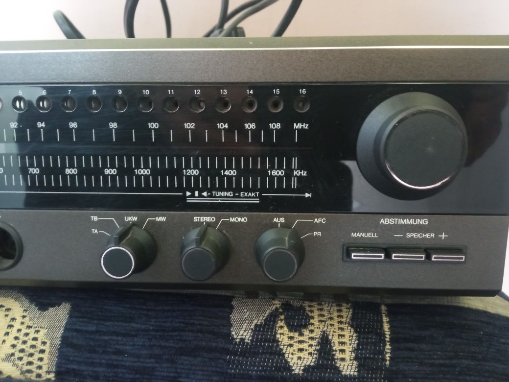 Amplituner Robotron RS 2510.