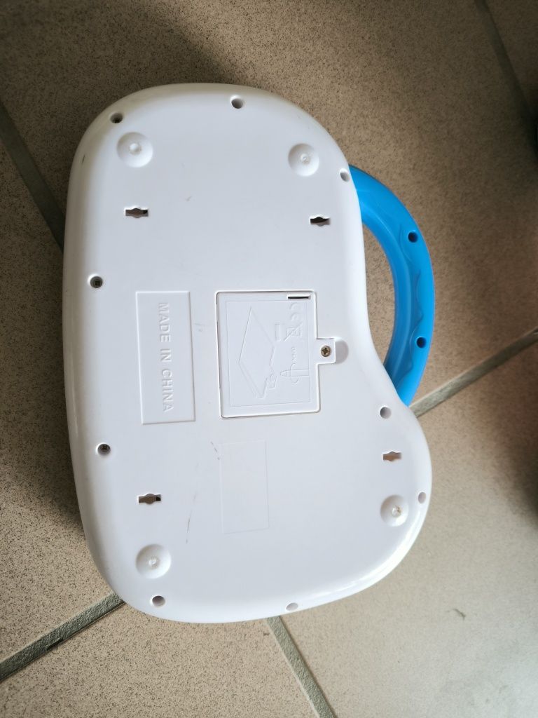 Vendo órgãoem bom estado