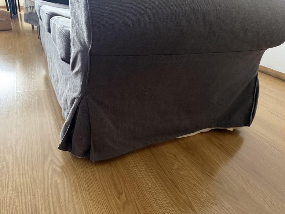 Vendo Sofá 3 Lugares