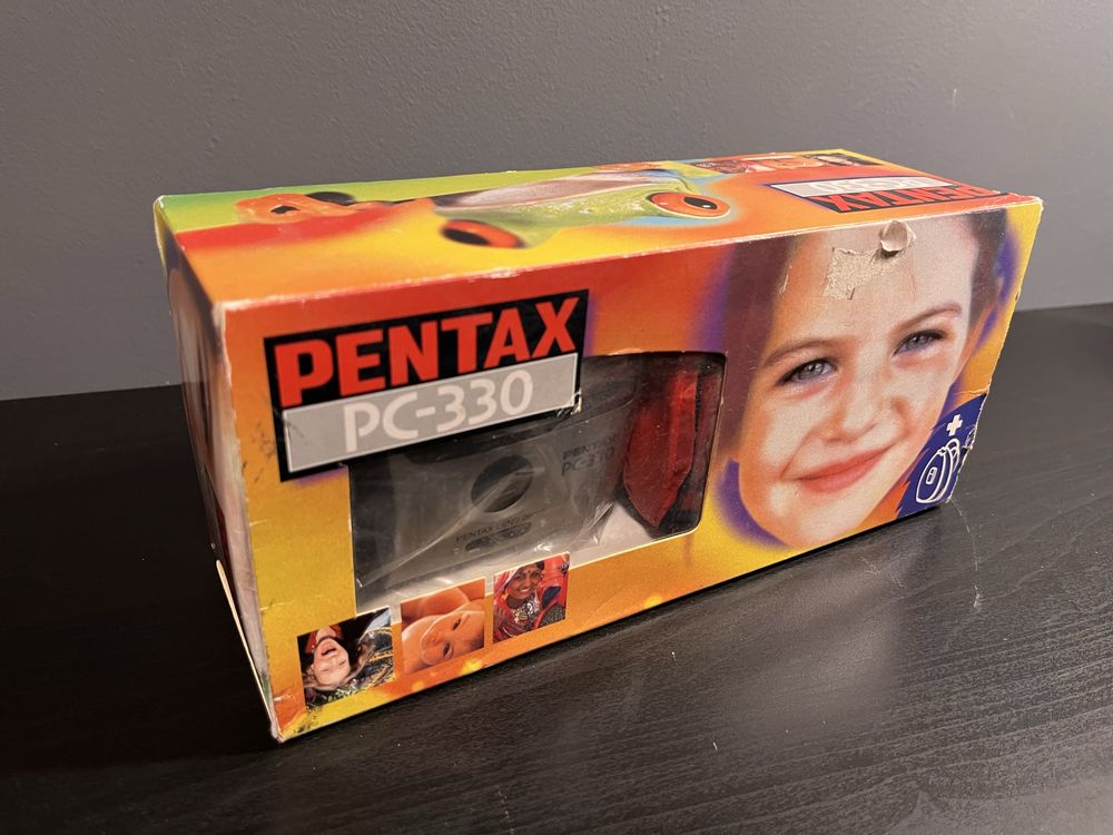 Câmara Analógica Pentax PC-330 c/ Caixa e acessórios originais