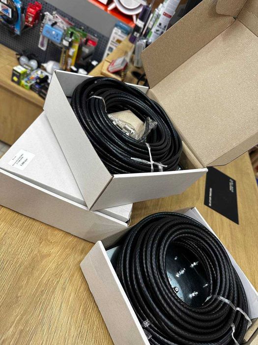 Антена 34 dBi(2×17) для 4G/3G-посилення зв’язку в найскладніших умовах