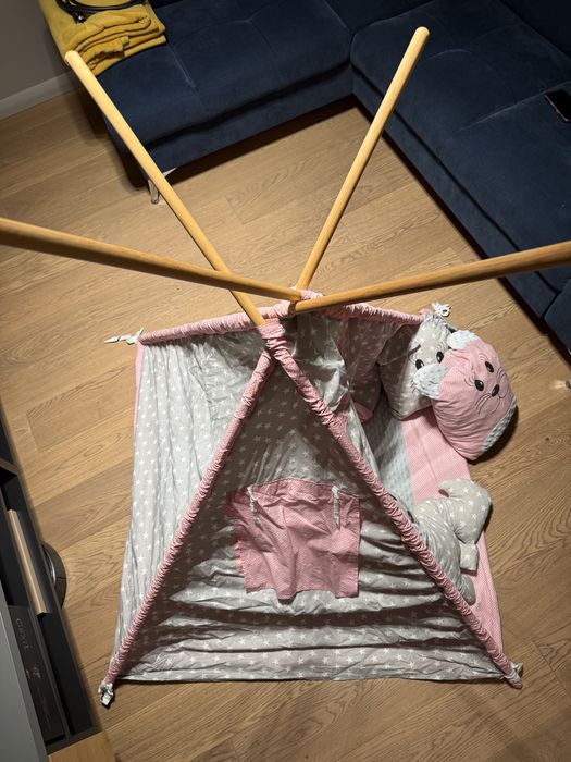 Tipi namiot dla dziecka plus poduszki zwierzątka