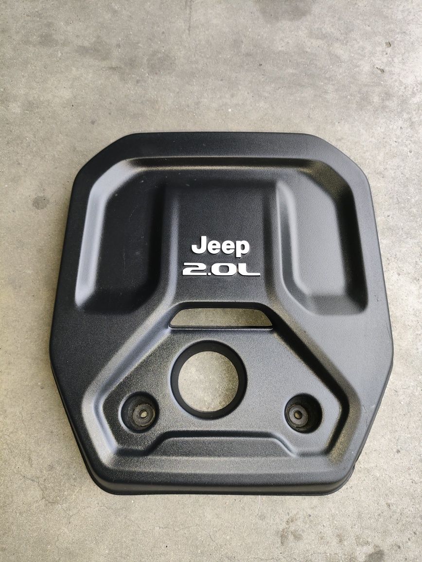 Jeep WRANGLER RUBICON IV JL 2022r osłona pokrywa górna silnika