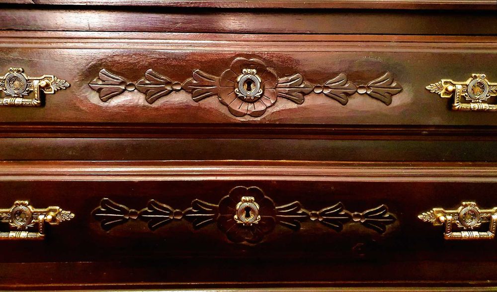 Mobília de quarto, estilo D. João V