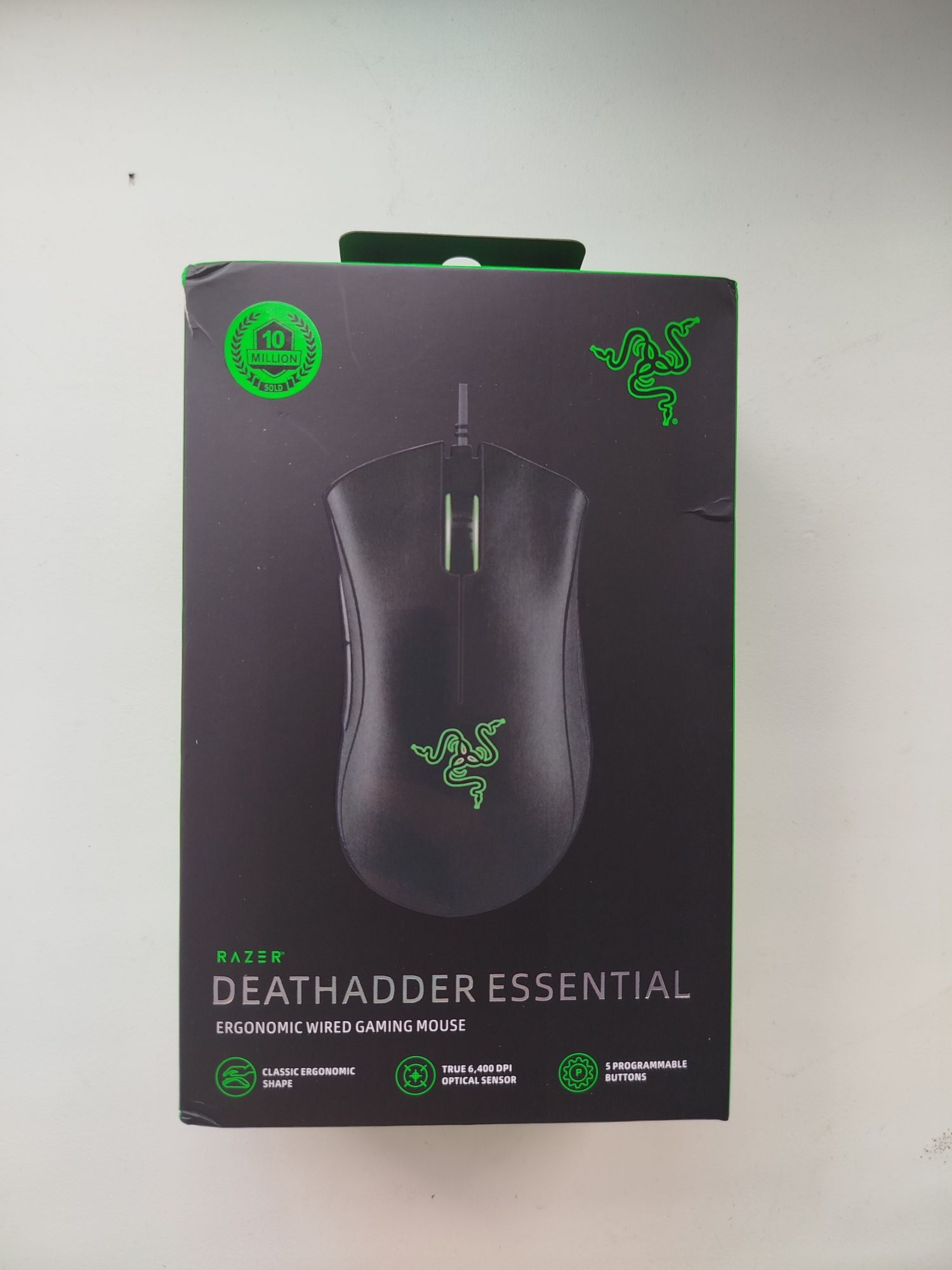 Мишка Razer deathadder essential