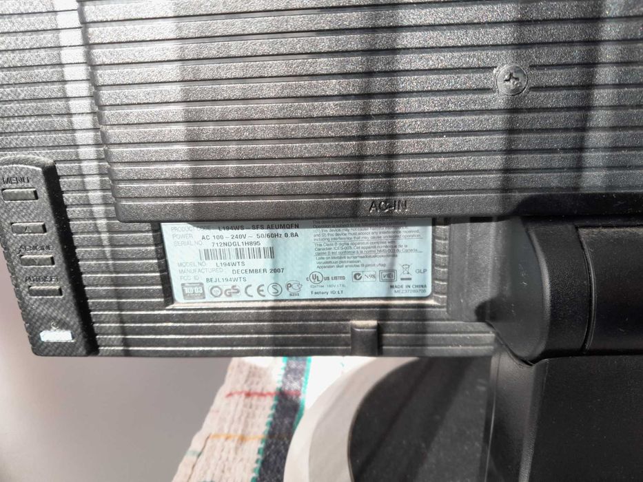 Monitor LCD LG L194WS-SFS 19 " 1440 x 900 px