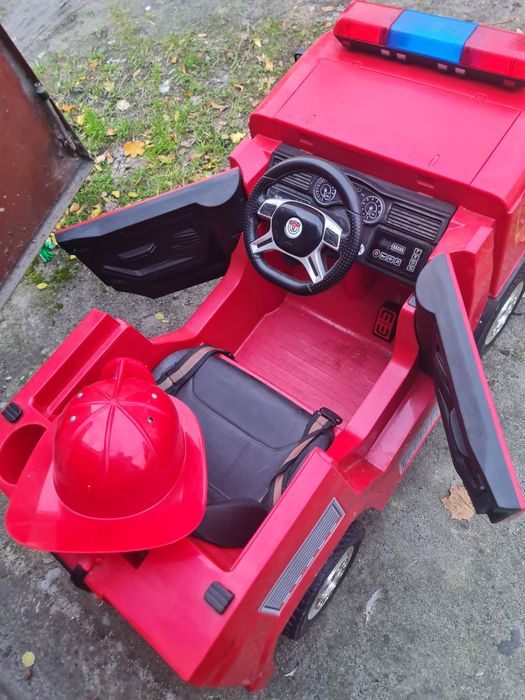 Straż pożarna.  Autko na akumulator