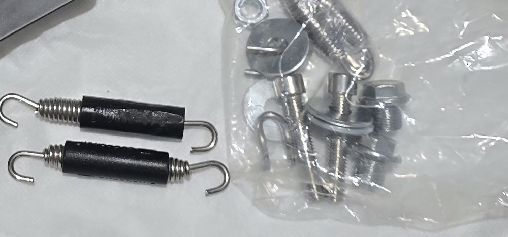 Escape Akrapovic Adv 350