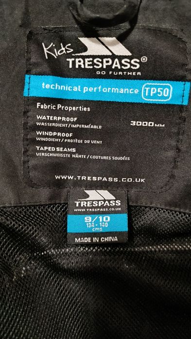 Super kurtka wiatrówka lub od deszczu z kapturem na 9-10 lat,134-140cm
