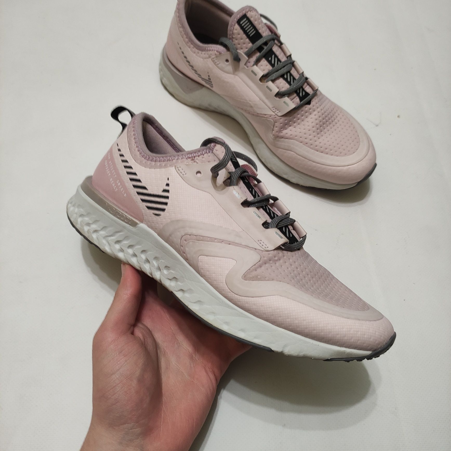 Кросівки Nike react 2 odyssey жіночі