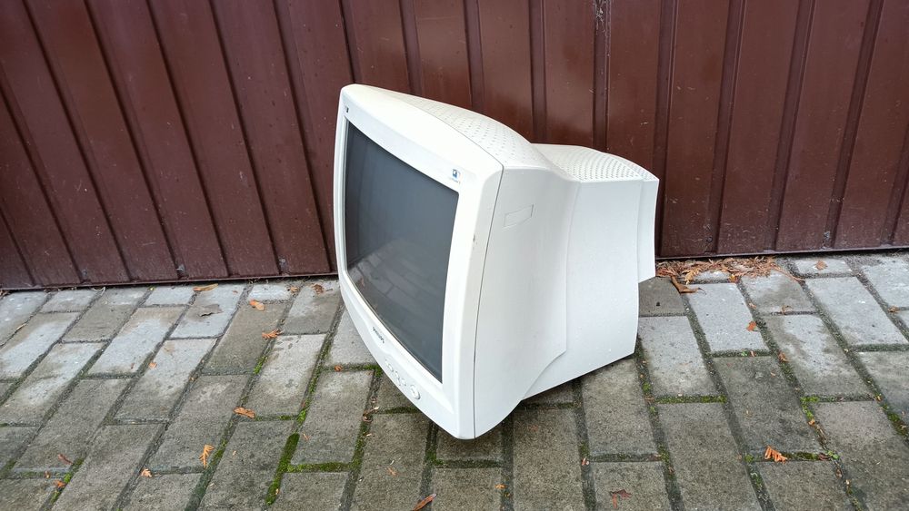 PHILIPS 107S21 Stary Kineskopowy Monitor PC CRT 17 cali 107S