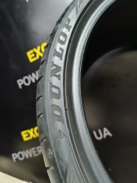 255/30 ZR19 Dunlop Sport maxx