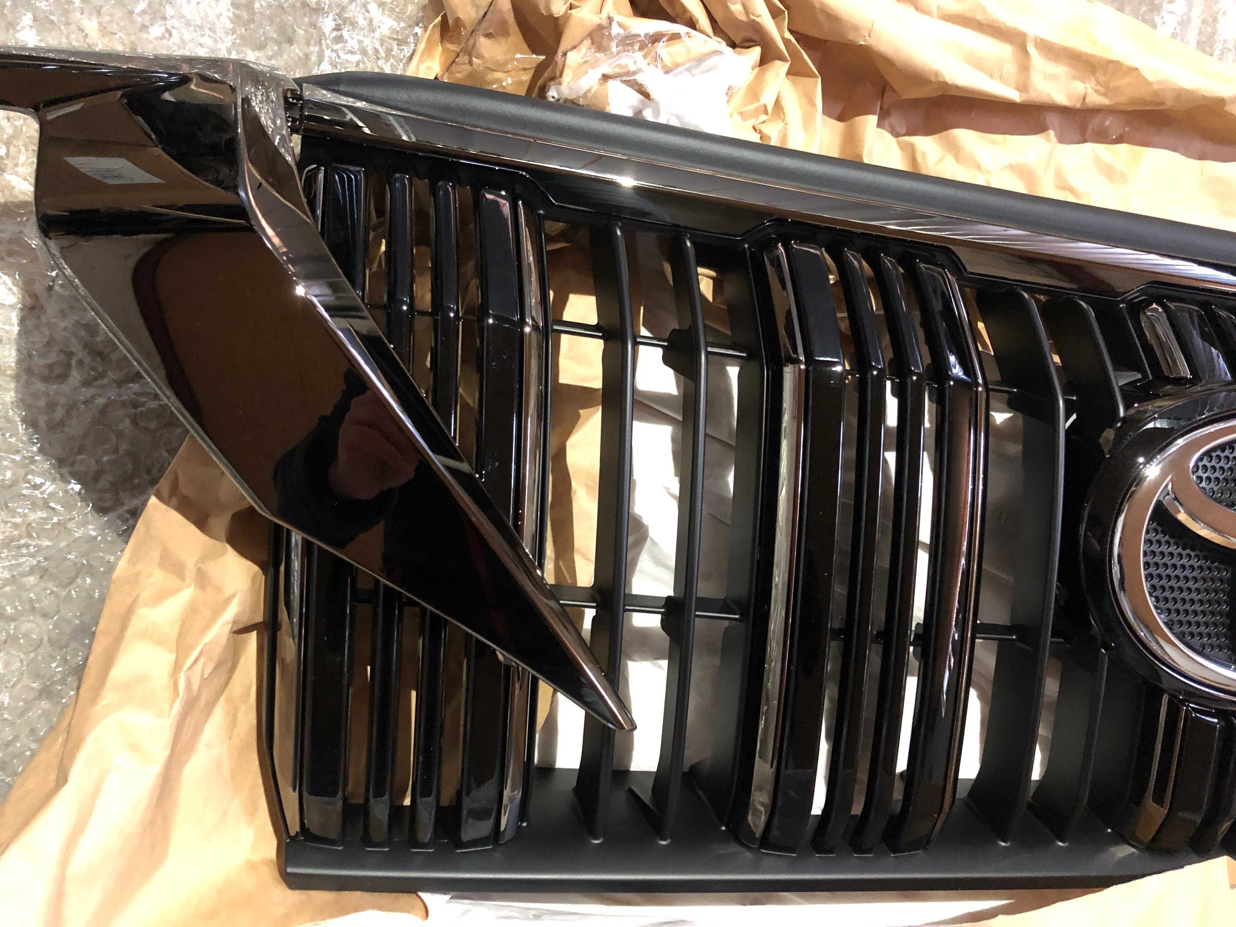 Накладка на фару Black Edition Toyota Land Cruiser Prado 150 2017-