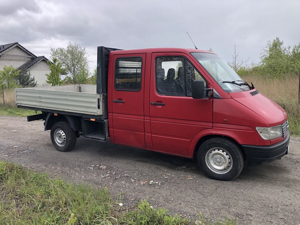 Mercedes-benz sprinter 308D doka 7 osobowy zamiana