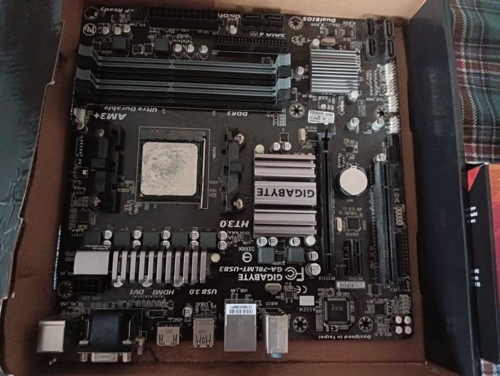 Procesor AMD FX-8350 Black Edition