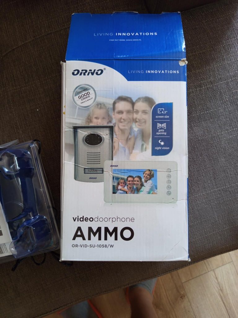 Demofon z kamerą i ekranem LCD Nowy