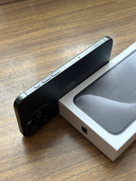 Продам IPhone 15 PRO MAX 256 Neverlock