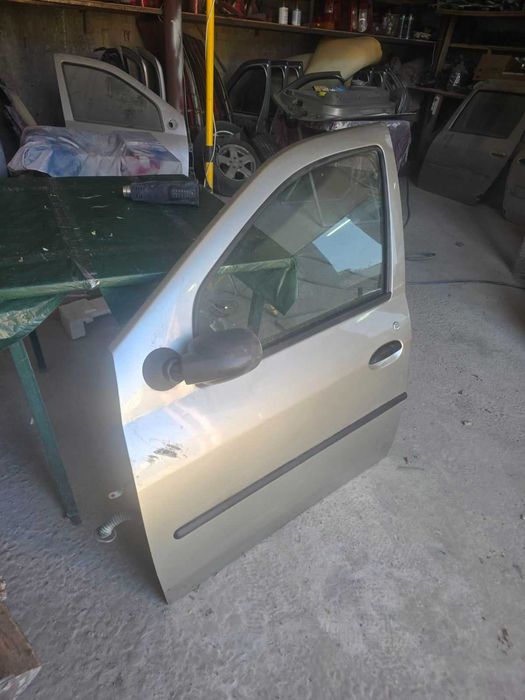 Дверь sandero Dacia Logan Mcv Дача Логан solenza supernova