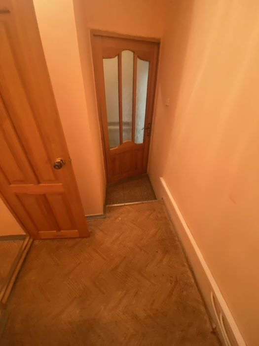 Продам нежитлове приміщення р-н ж/д