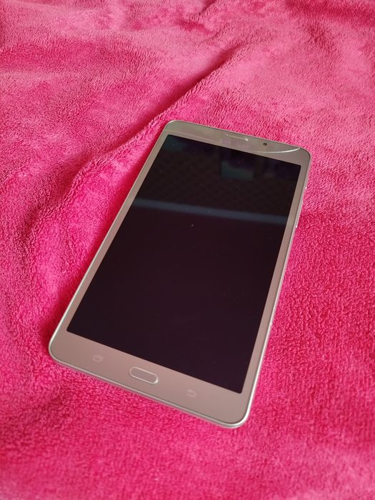 Продам планшет Samsung Galaxy tab A