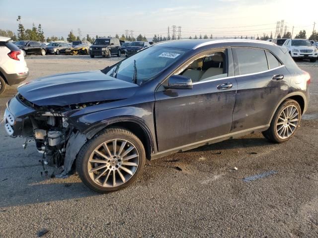 Mercedes GLA 250 X156  2017