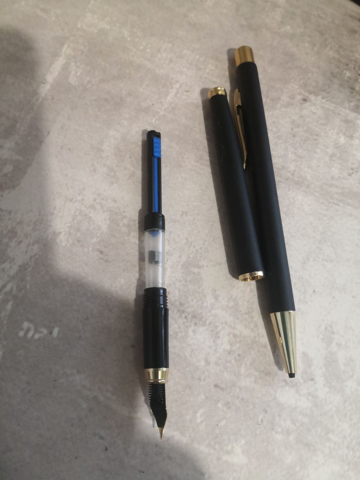 Перьевая ручка Luxor