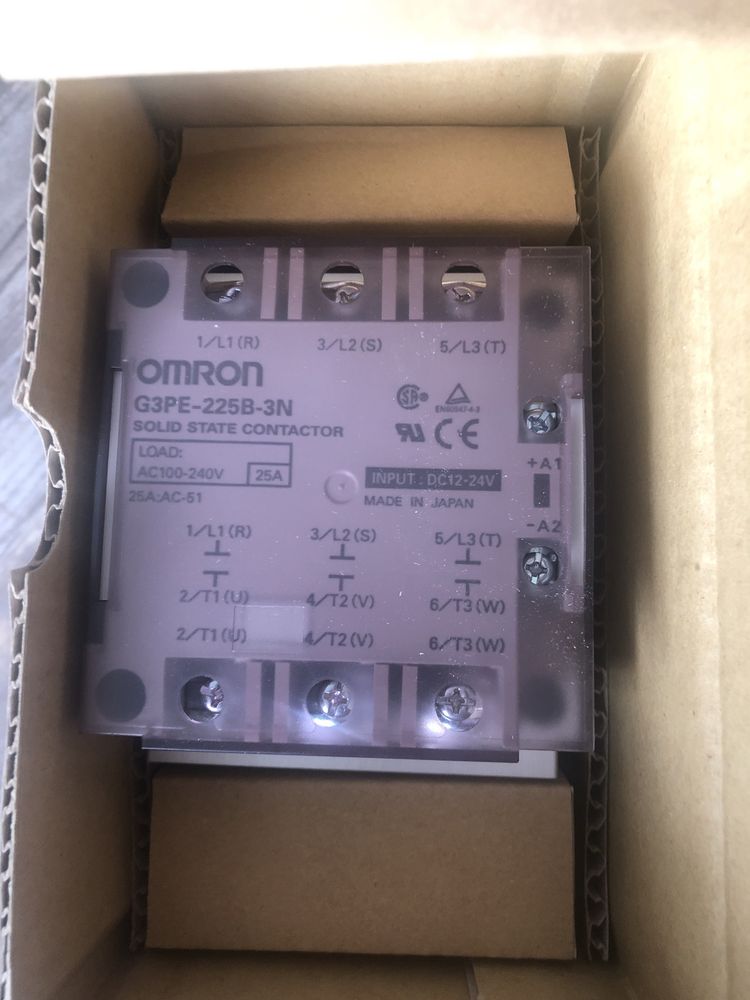 Omron G3PE-225B-3N