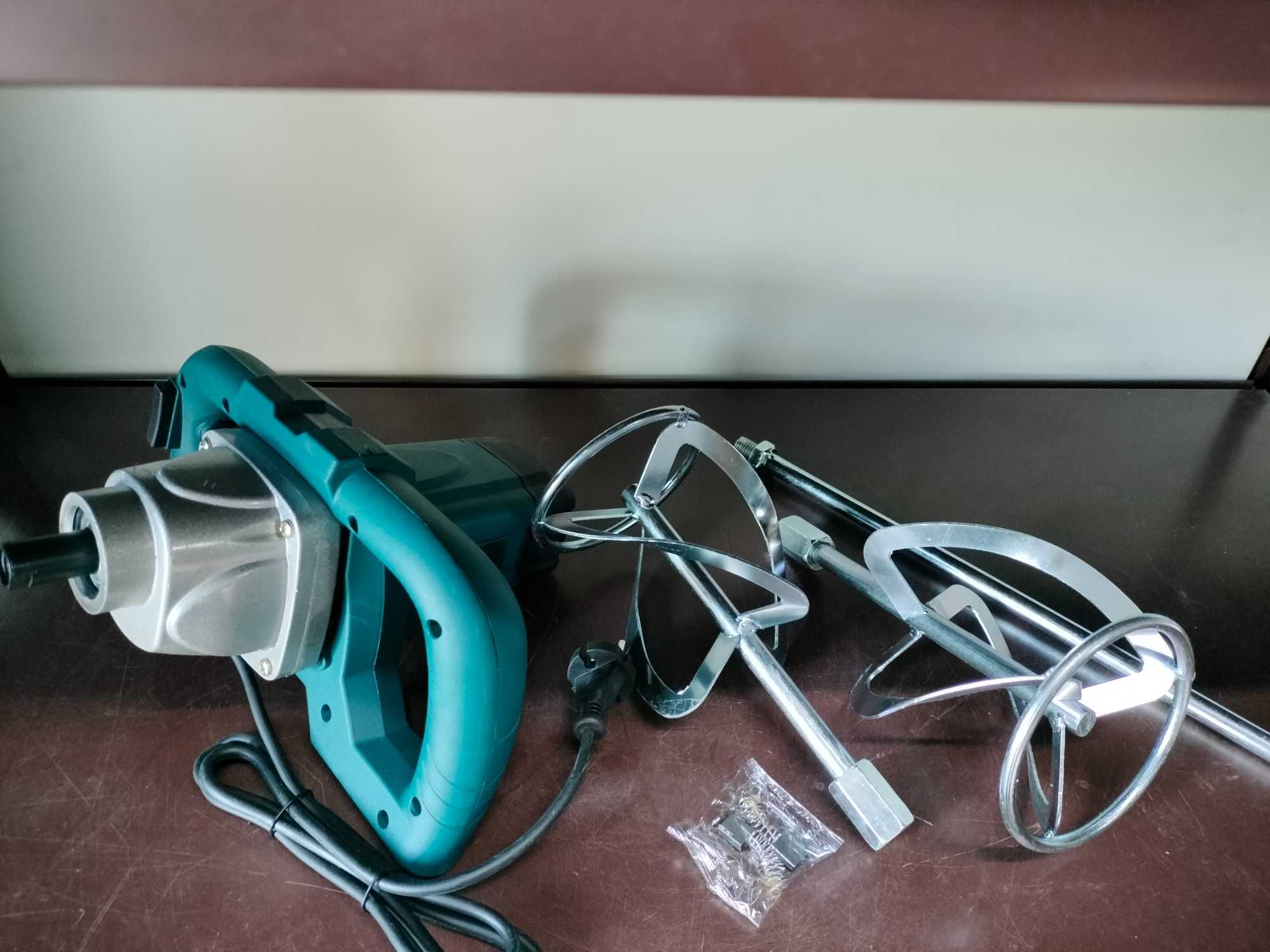 MIESZADŁO ELEKTRYCZNE do zapraw i kleju mieszalnik