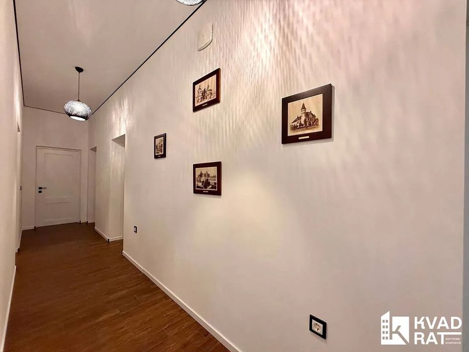 Продаж одноповерхового будинку з басейном та ділянкою 13.5 сот