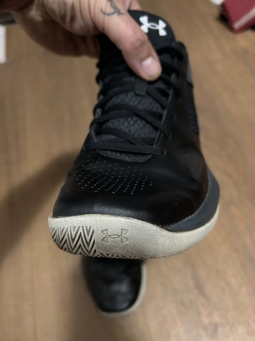 Wysokie buty under armour jesien zima