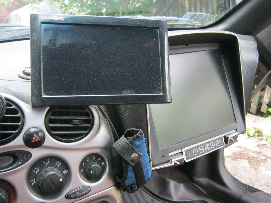 автомобиль HYUNDAI Tiburon1998 год выпуска