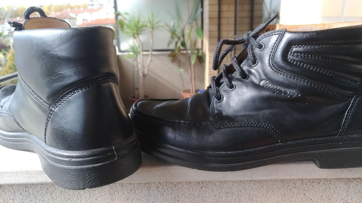 Botas tam.40 em pele marca camport  (mto leves/"uma pena")