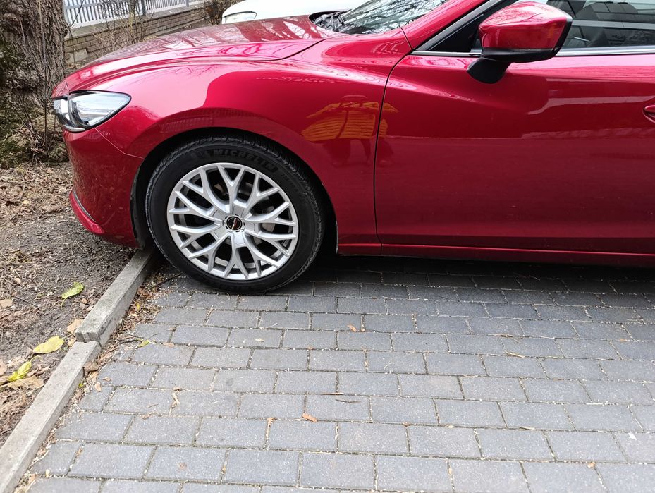Koła zimowe śnieżynki 18 cali Mazda i inne
