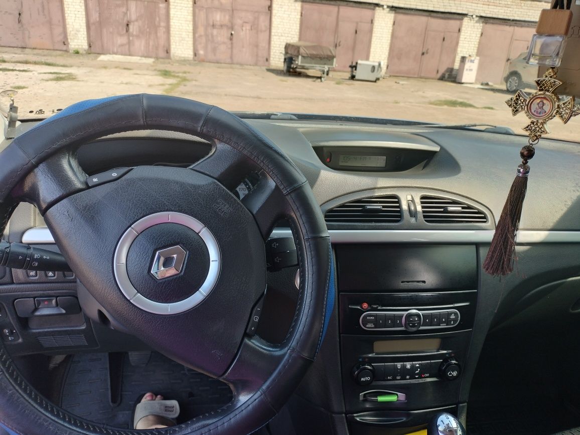 Продам дуже гарне авто Рено Лагуна