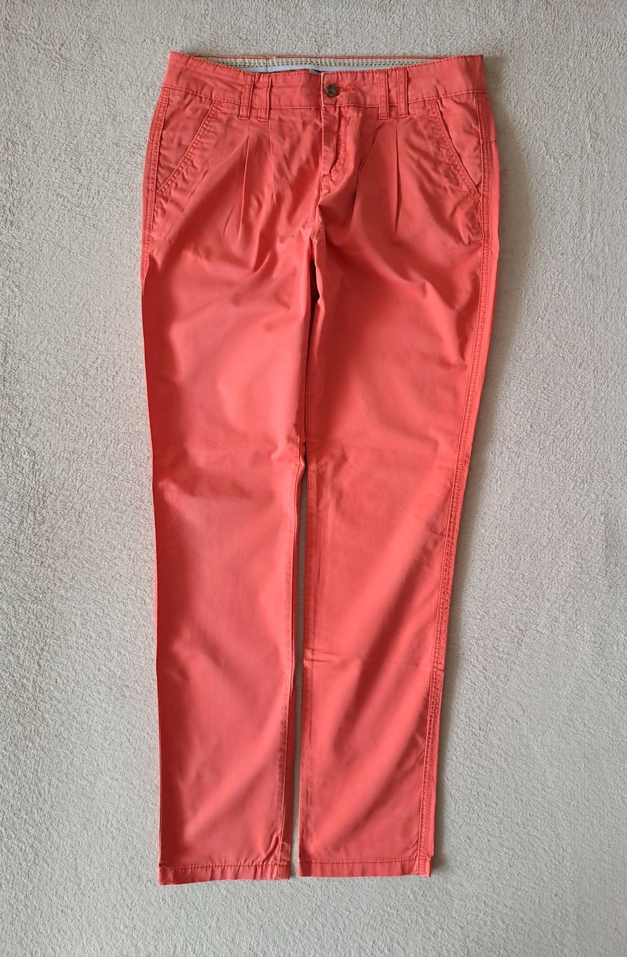 spodnie chino REVIEW roz. L styl klasyka moda komfort